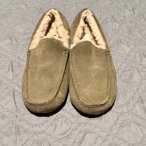 UGG Men's Ascot Suede Slippers